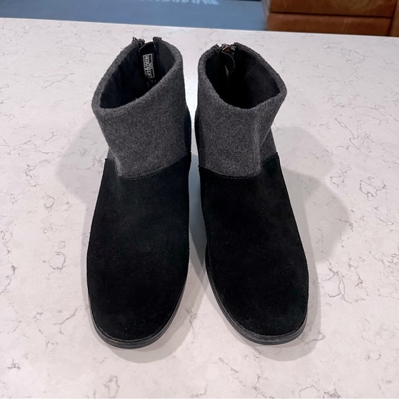 Toms Lacy Ankle Boots Black Suede and Grey Wool Tassle Zipper Size 7.5 - Picture 4 of 13